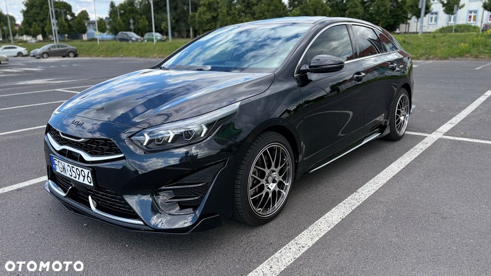 Kia ProCeed - 14