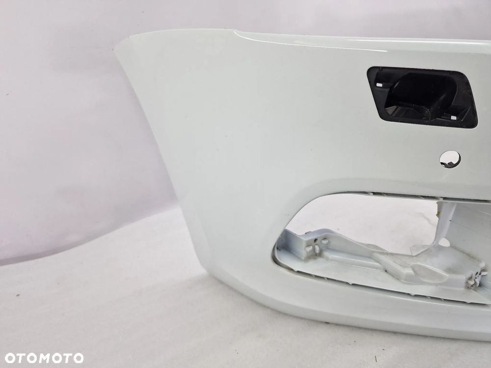 VW POLO 6C0 LIFT 13-17 ZDERZAK PRZEDNI PRZÓD NA SPRYSKI + 4X PDC , ŁADNY , BIAŁY , NR 6C0807221 , NR AUKCJI NZ744 - 3