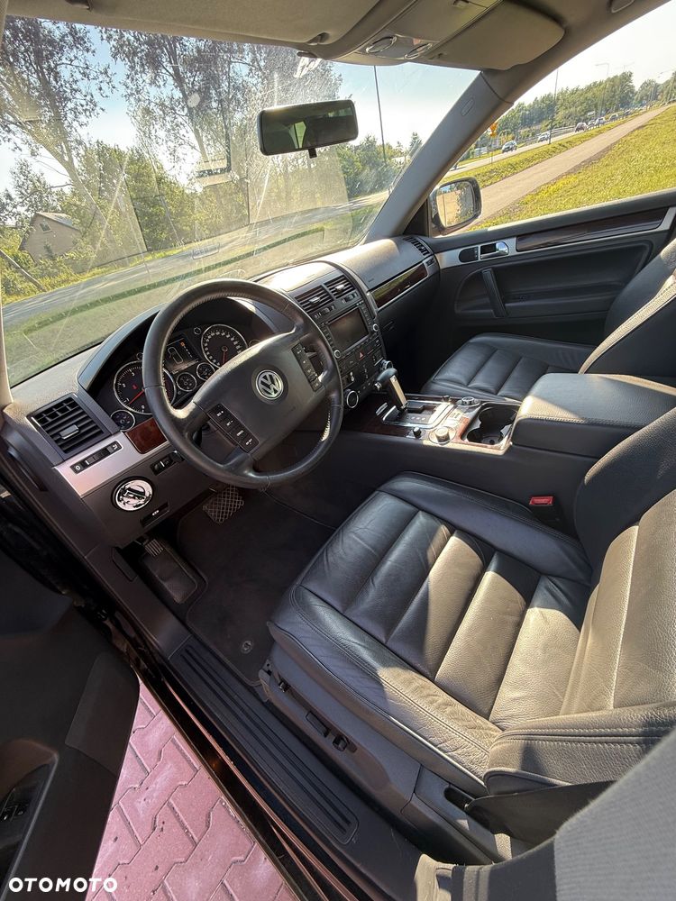 Volkswagen Touareg - 8