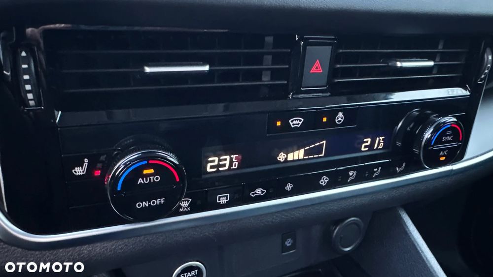 Nissan Qashqai 1.3 DIG-T MHEV Xtronic Acenta - 31