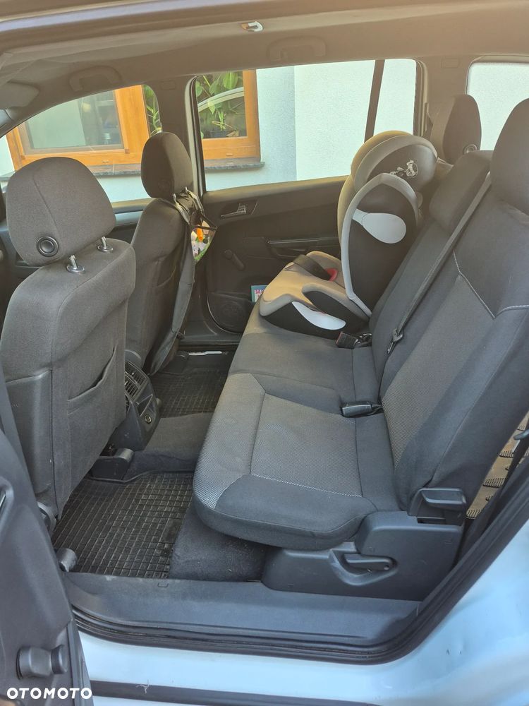 Opel Zafira 1.7 CDTI - 8