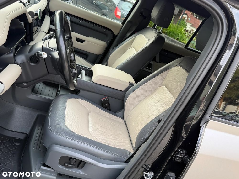 Land Rover Defender 3.0 D300 mHEV X-Dynamic SE - 5