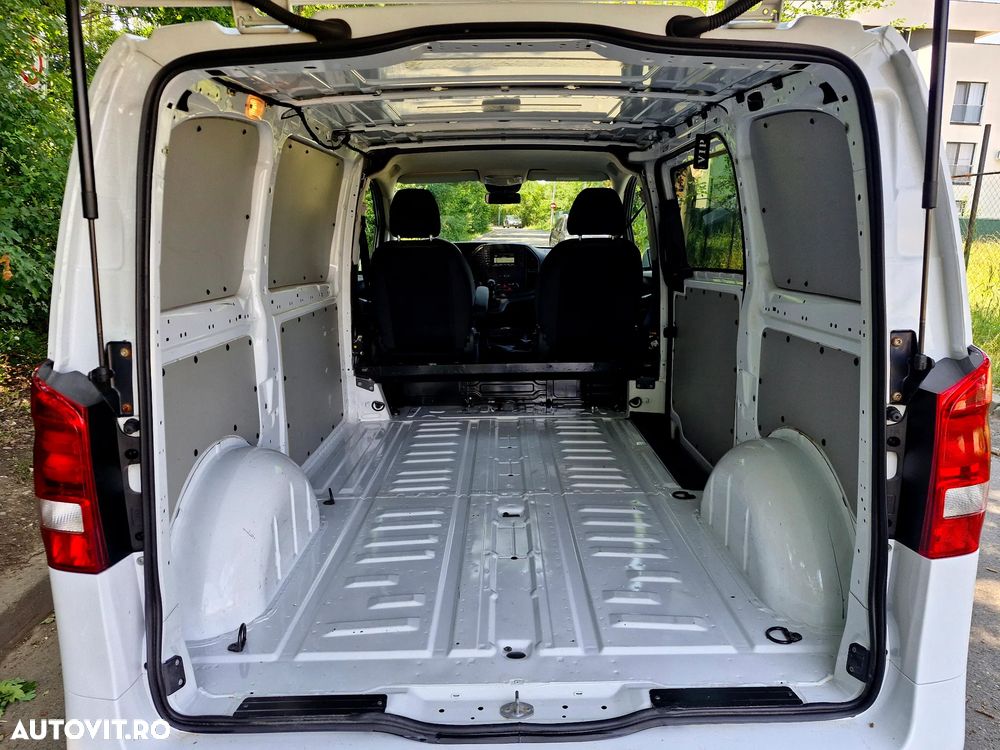Mercedes-Benz Vito - 9