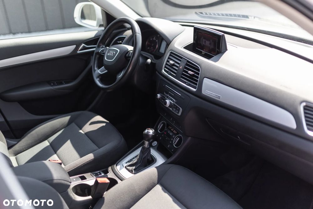 Audi Q3 2.0 TDI Quattro S tronic - 28