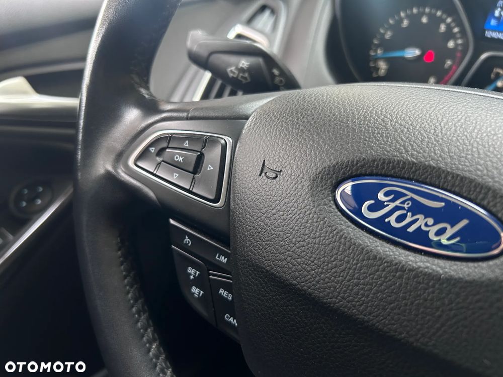 Ford Focus 1.5 EcoBoost Titanium ASS - 21
