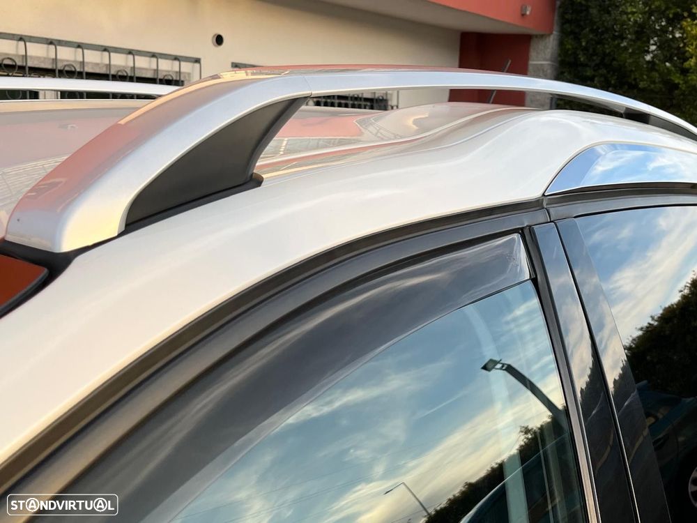 Peugeot 2008 1.2 PureTech Allure - 6