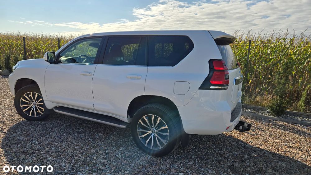 Toyota Land Cruiser LC 2.8 D-4D Invincible - 6