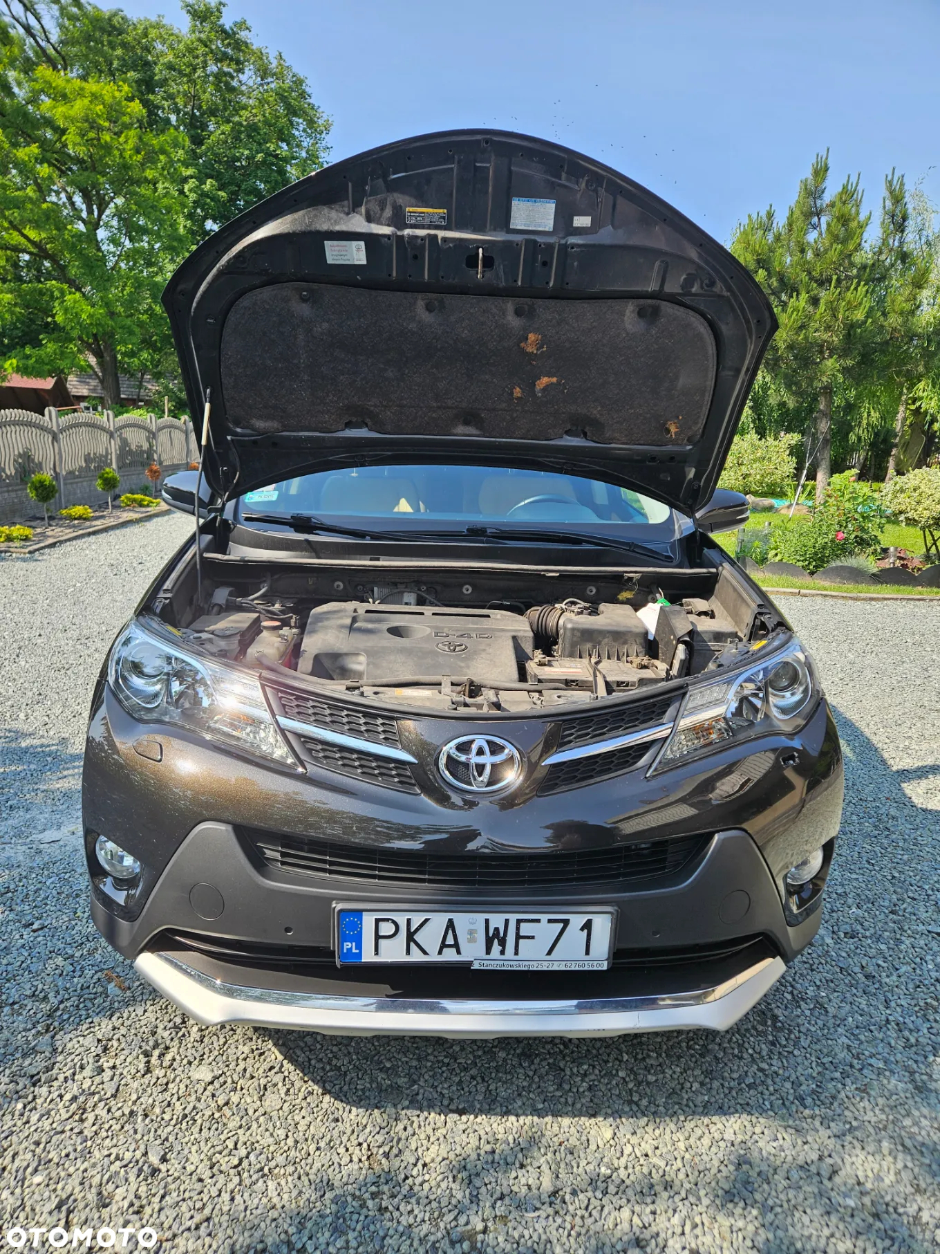 Toyota RAV4 2.0 D-4D Premium 4x2 - 18