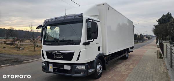 MAN TGL 12.220