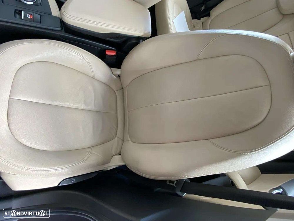 BMW X1 18 i sDrive Line Sport Auto - 11