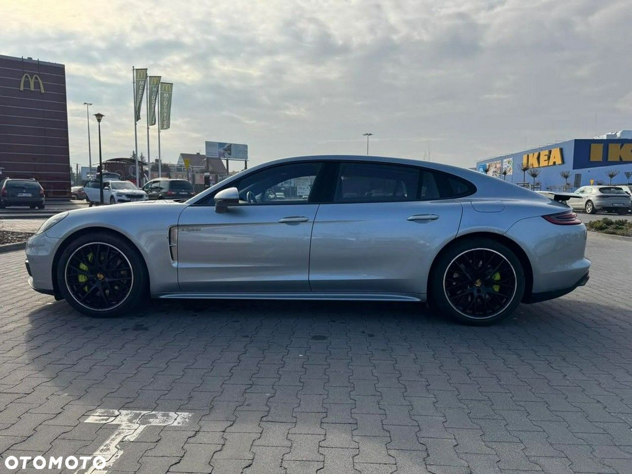 Porsche Panamera 4 E-Hybrid Executive - 21