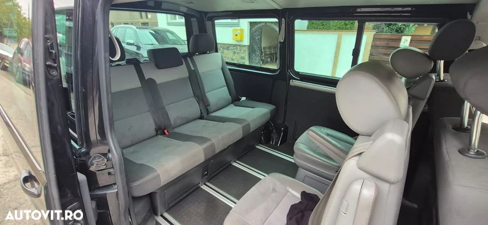 Volkswagen Multivan - 7