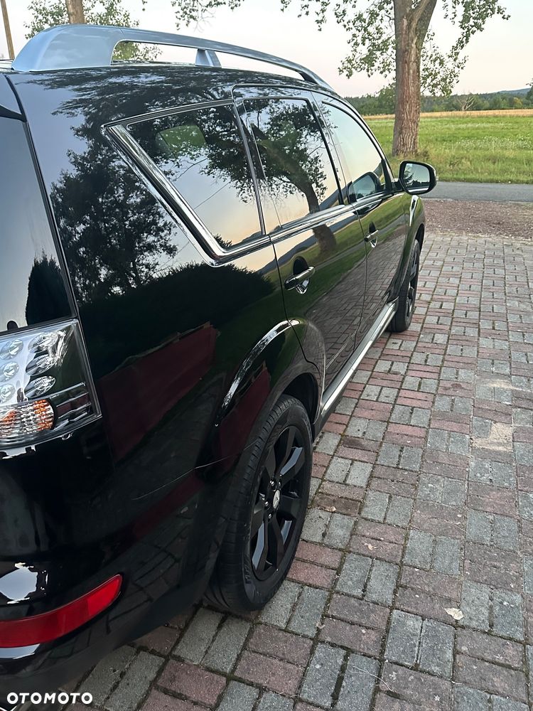 Mitsubishi Outlander 2.0 DID Intense + - 5