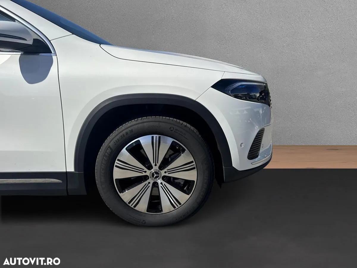Mercedes-Benz EQA 300 4MATIC - 15