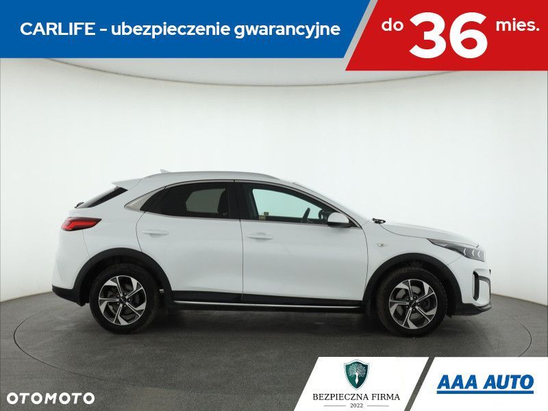 Kia XCeed - 8