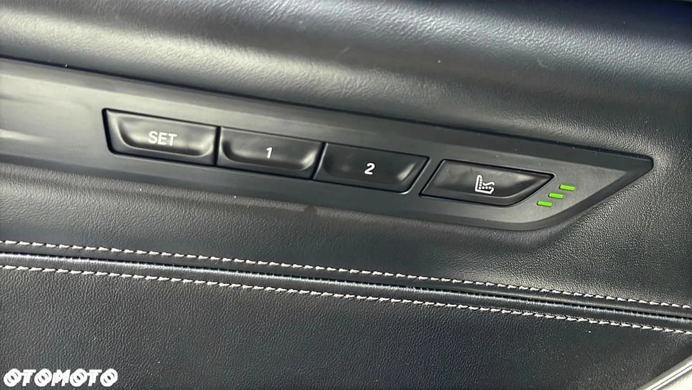 BMW Seria 5 530e iPerformance GPF M Sport sport - 14