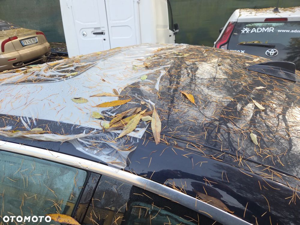 BMW Seria 3 325i xDrive - 16