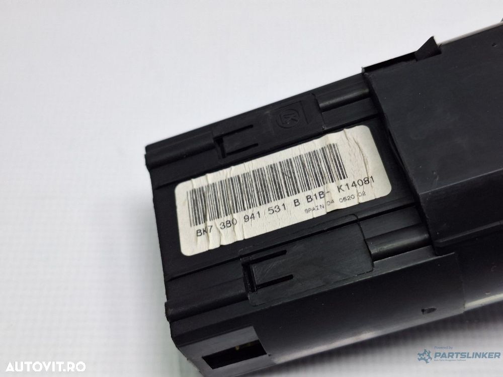 Bloc lumini SKODA OCTAVIA 1U2 1996 - 2010 16V AXP, BCA 3B0941531B - 2