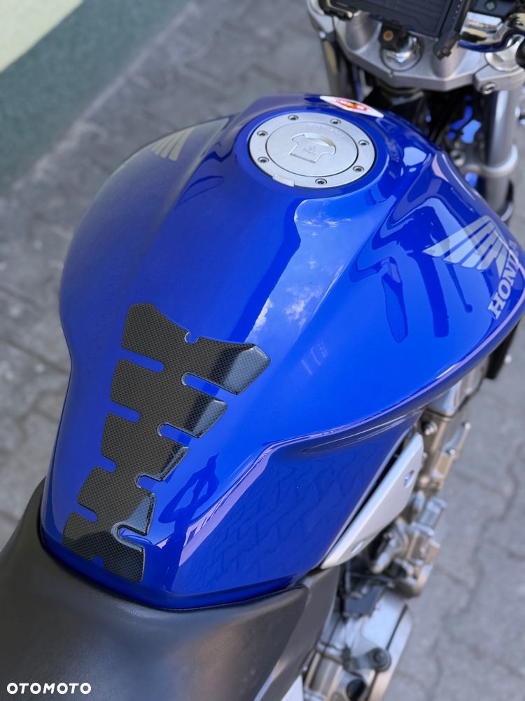 Honda Hornet - 17