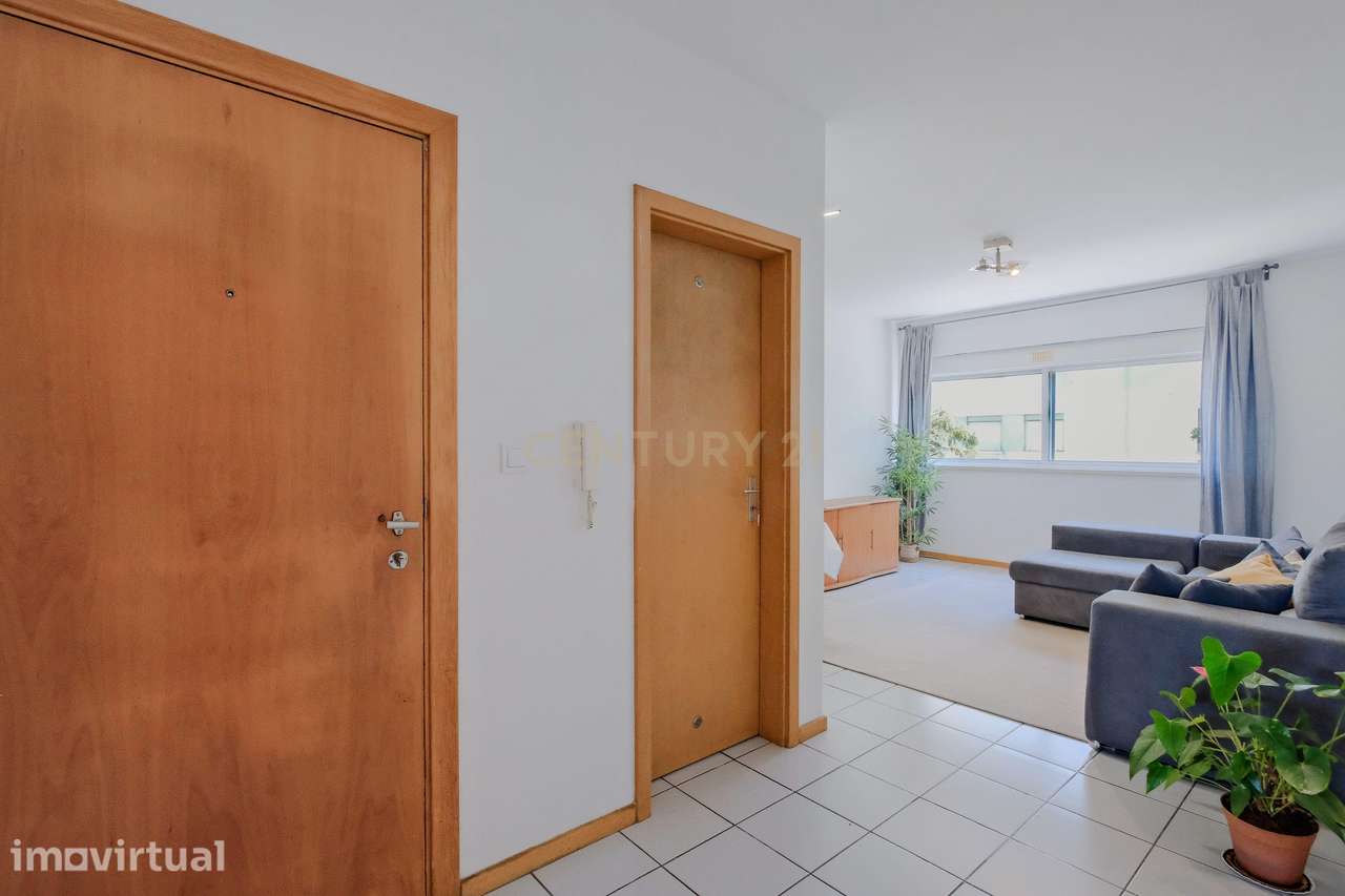 Apartamento T2 em Porto Salvo, Oeiras - Grande imagem: 4/27