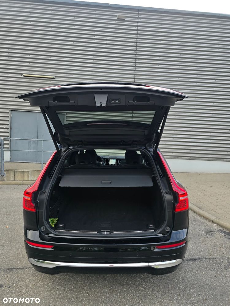 Volvo XC 60 B4 D AWD Ultimate Bright - 29