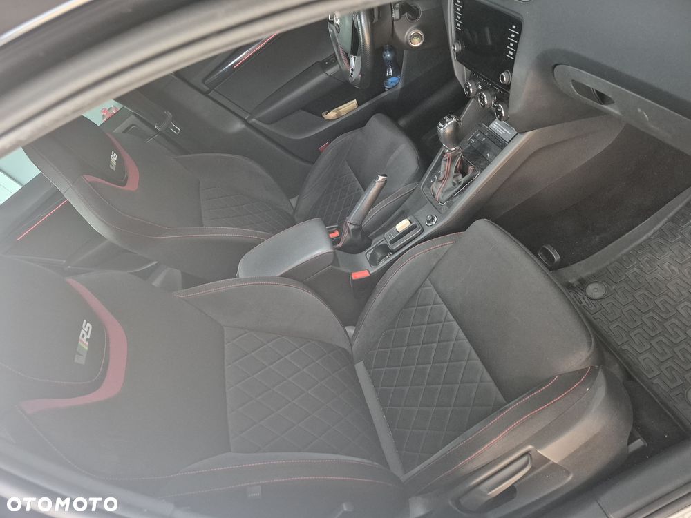 Skoda Octavia 2.0 TSI RS DSG - 12