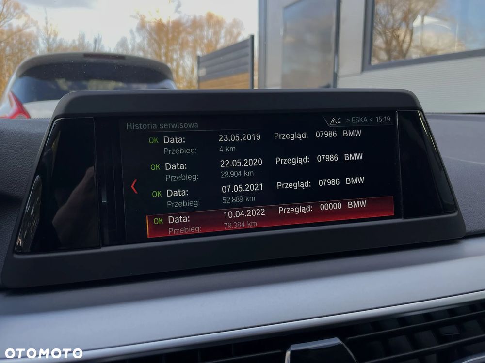 BMW Seria 5 520d - 29
