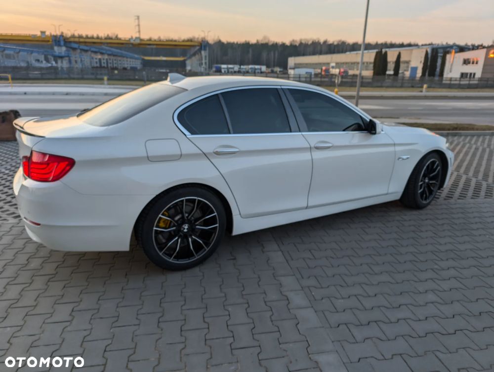 BMW Seria 5 - 23