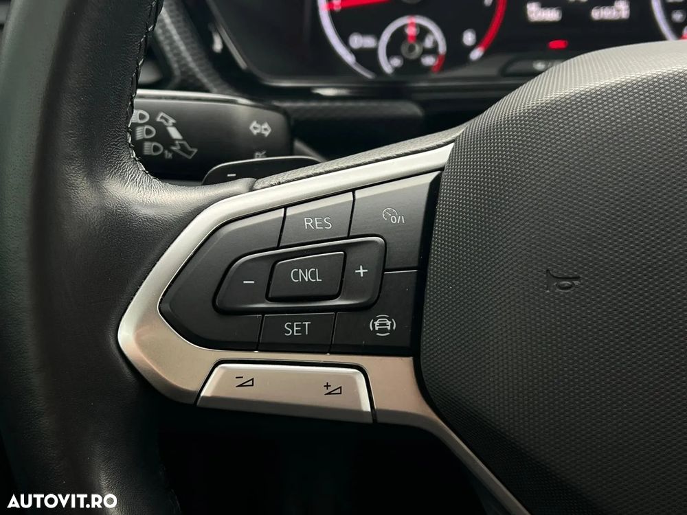 Volkswagen T-Cross 1.0 TSI DSG Life - 15