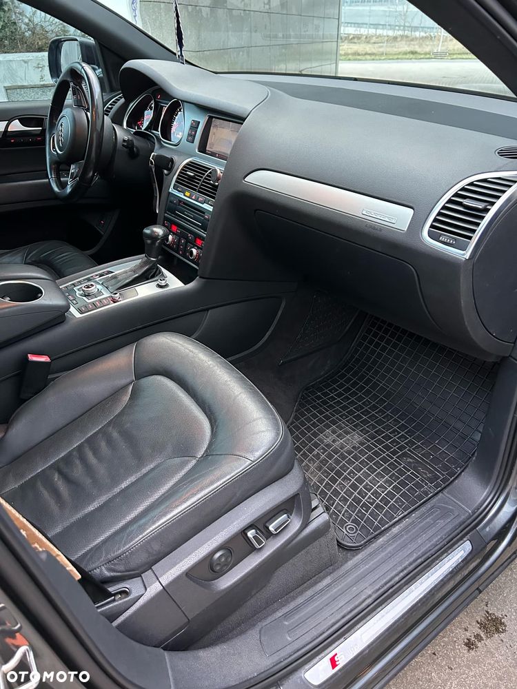 Audi Q7 3.0 TFSI Quattro Tiptronic - 10