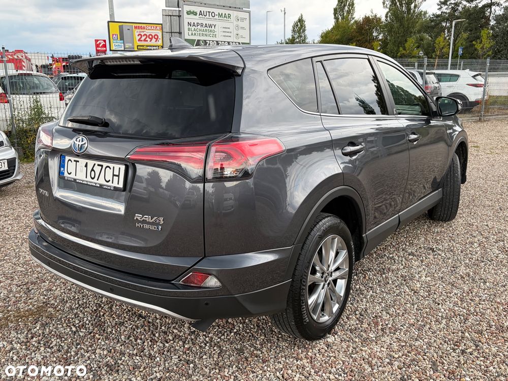 Toyota RAV4 - 4