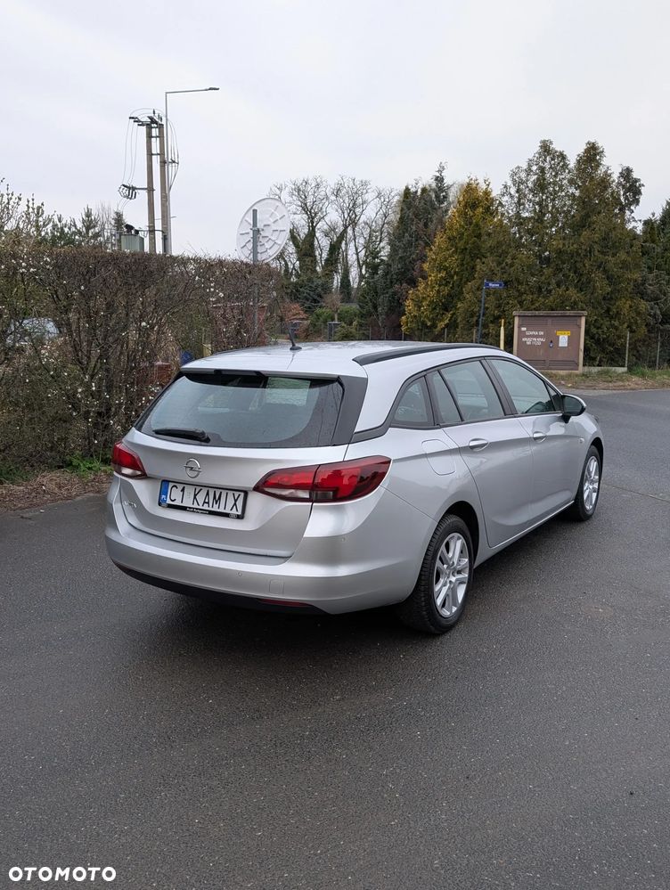 Opel Astra 1.6 CDTI Elite S&S - 4