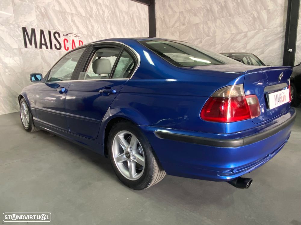 BMW 320 d - 5