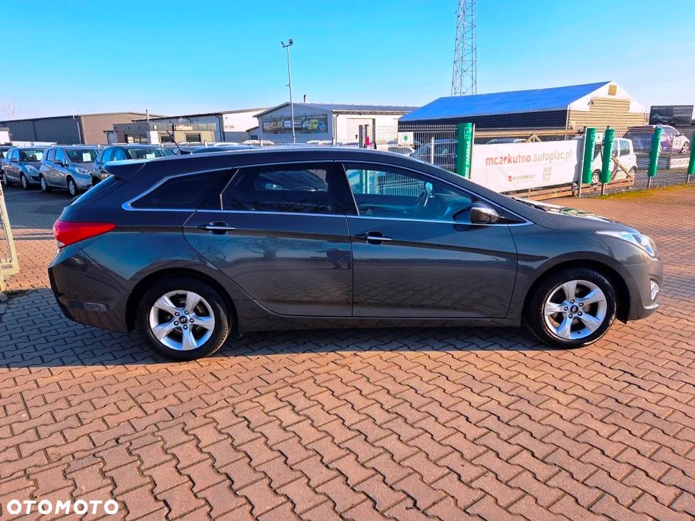 Hyundai i40 Kombi blue 1.7 CRDi Style - 5