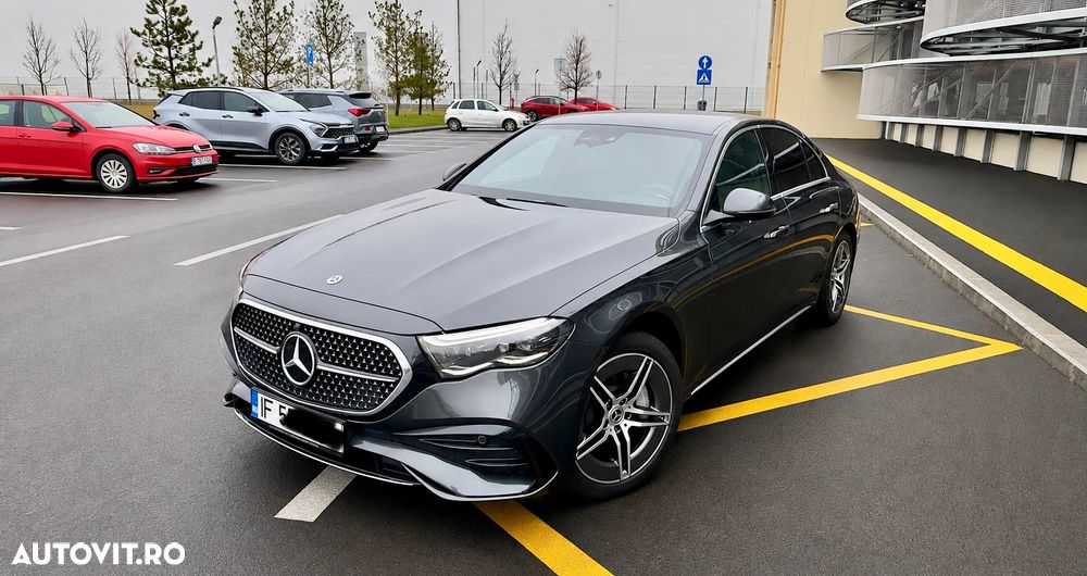 Mercedes-Benz E 300 9G-TRONIC AMG Line - 2