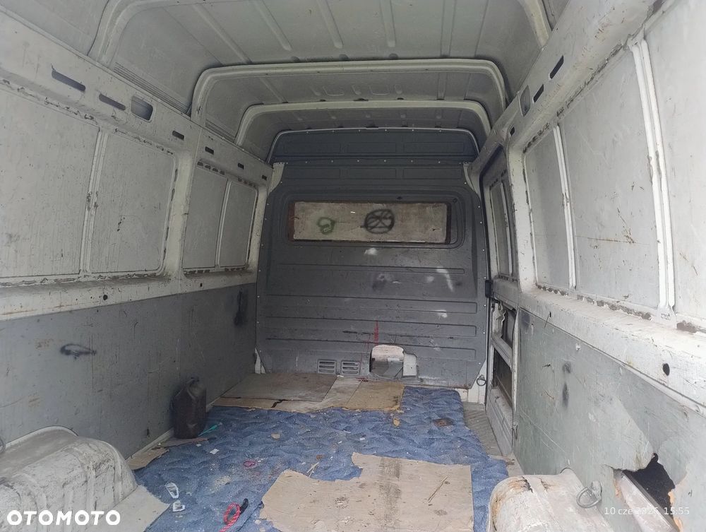 Volkswagen LT 28 SDI - 5