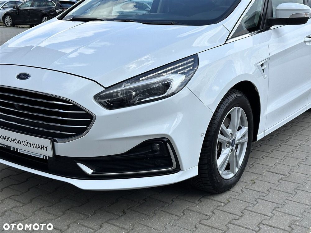 Ford S-Max - 38