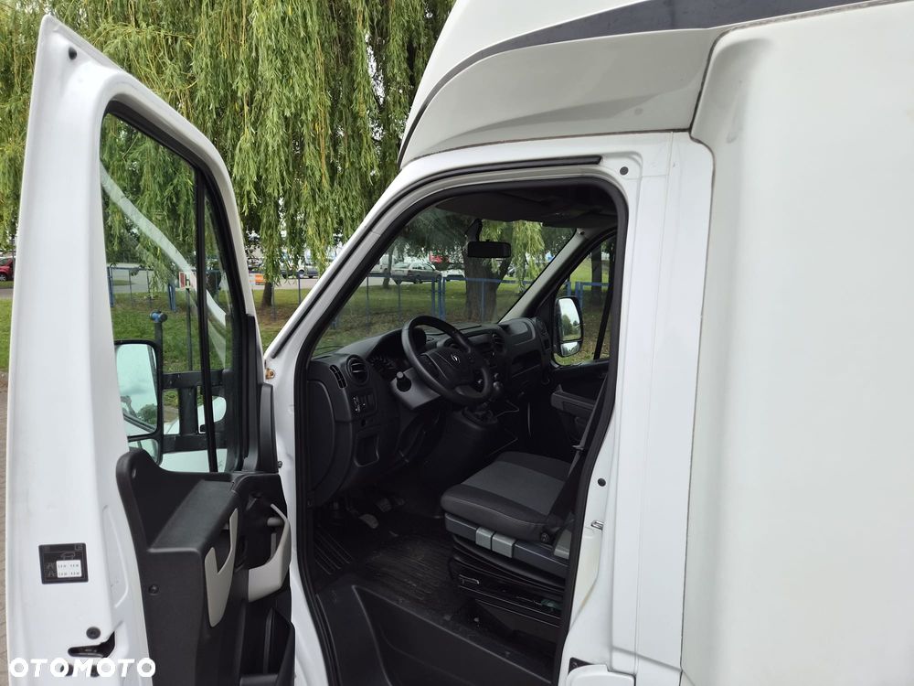 Renault Master - 11