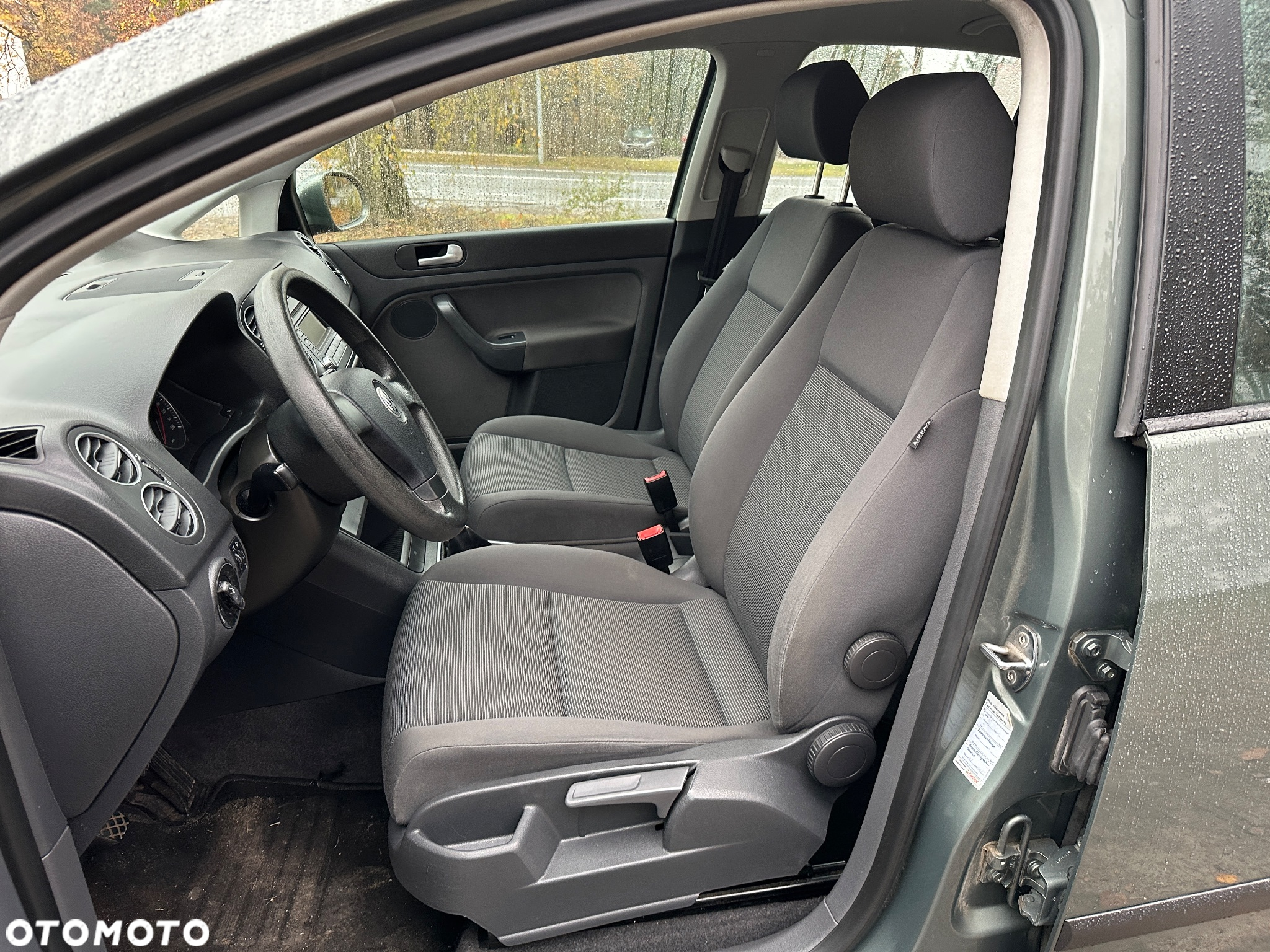 Volkswagen Golf Plus 1.6 Comfortline - 18