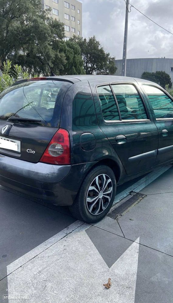 Renault Clio 1.2 16V Dynamique - 3