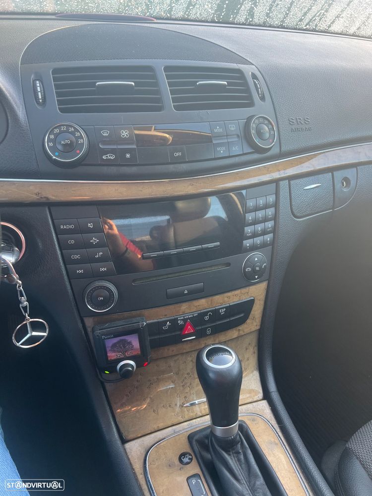 Mercedes-Benz E 220 CDi Executive II Aut. - 4