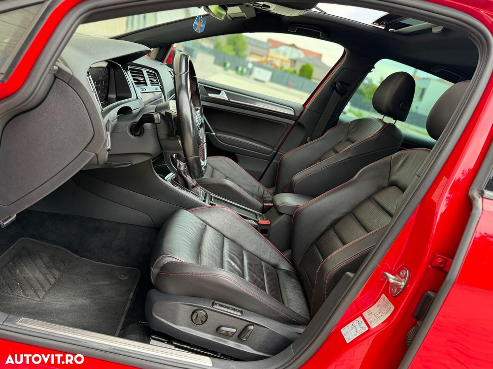 Volkswagen Golf 2.0 TSI OPF DSG GTI - 20