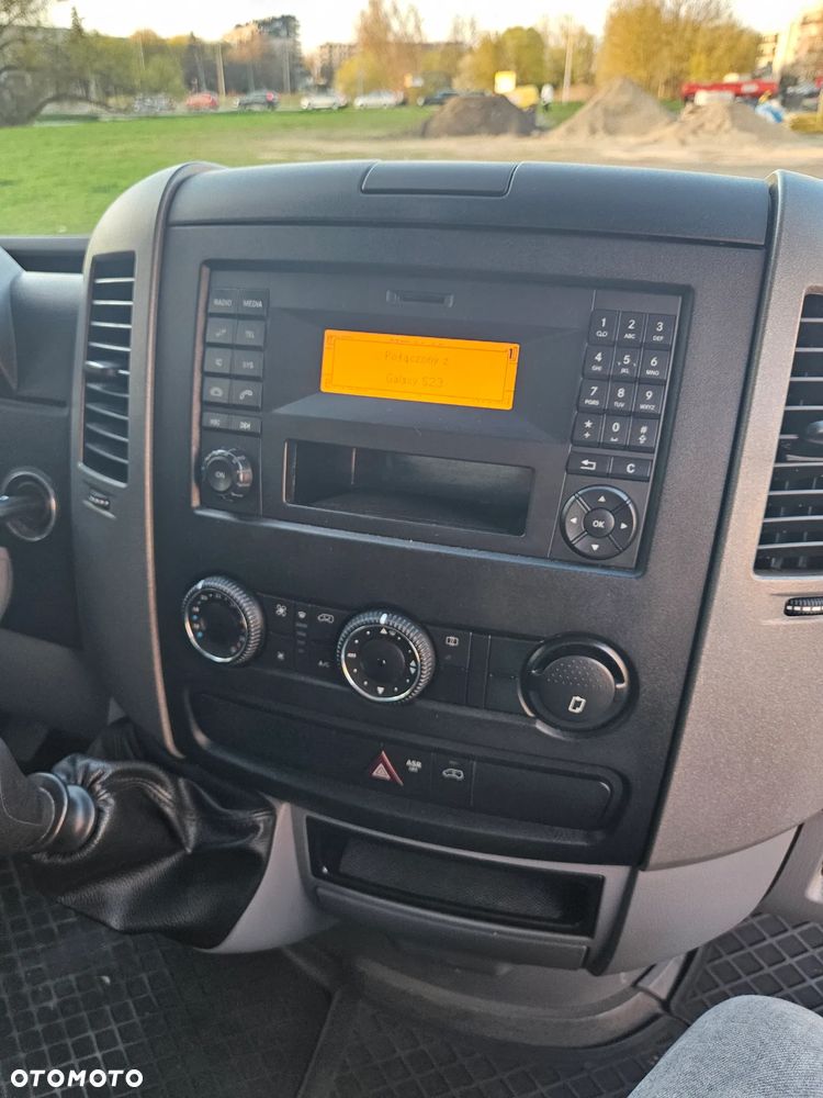 Mercedes-Benz Sprinter - 7