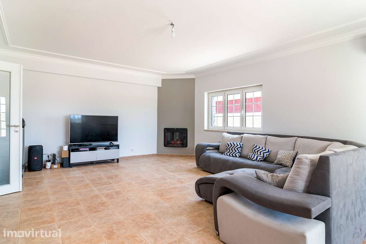 Moradia Isolada T5  em Vila Franca | 314 m² | Lote 1.490 m² | Quinta d - Grande imagem: 5/25