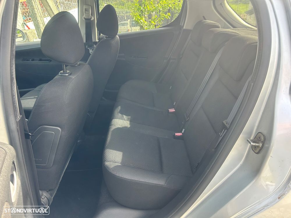 Peugeot 207 1.4 HDi Sport - 9