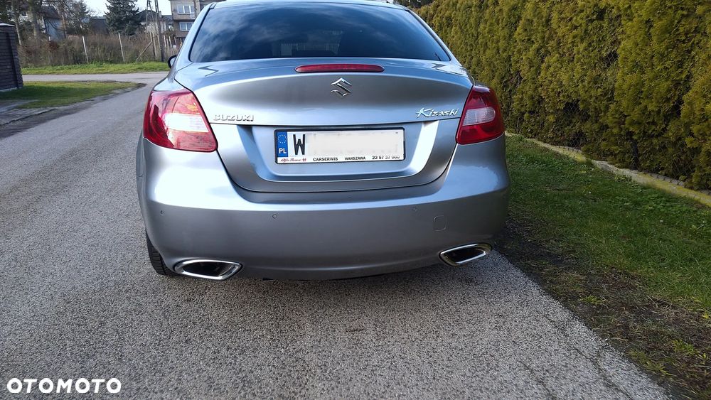Suzuki Kizashi 2.4 4x4 CVT Sport - 6