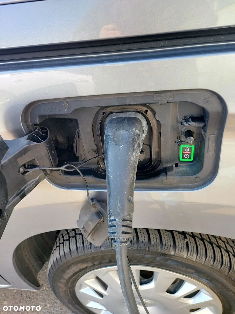 Opel Combo XL (bryg.) - 17