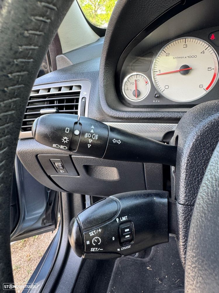 Peugeot 407 SW 1.6 HDi SE Navteq FAP - 34