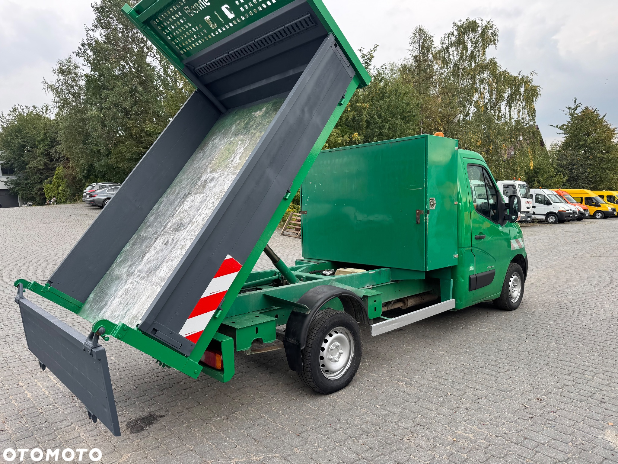 Renault Master Wywrotka 2011  Klima skrzynia narzędziowa - 5