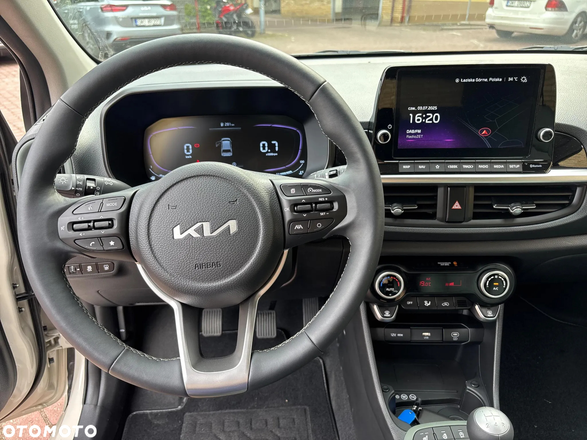 Kia Picanto 1.2 L Business Line - 10